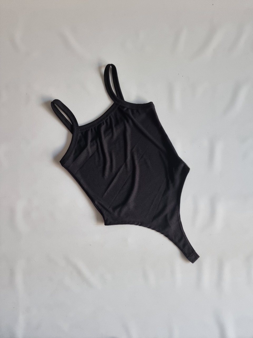 BODY TIRA