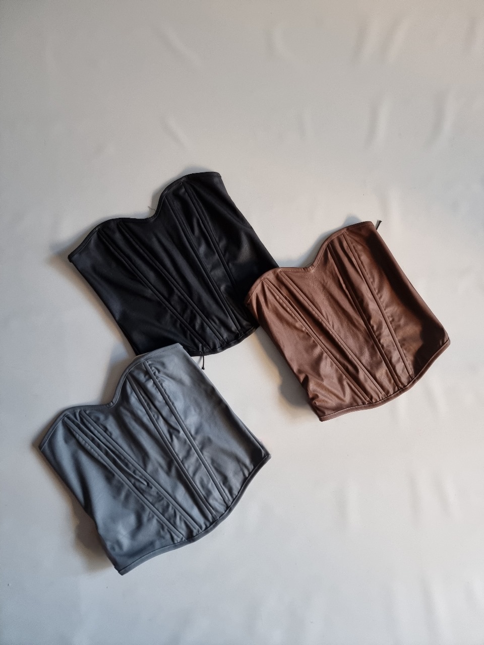 CORSET ENGOMADO 2, 3