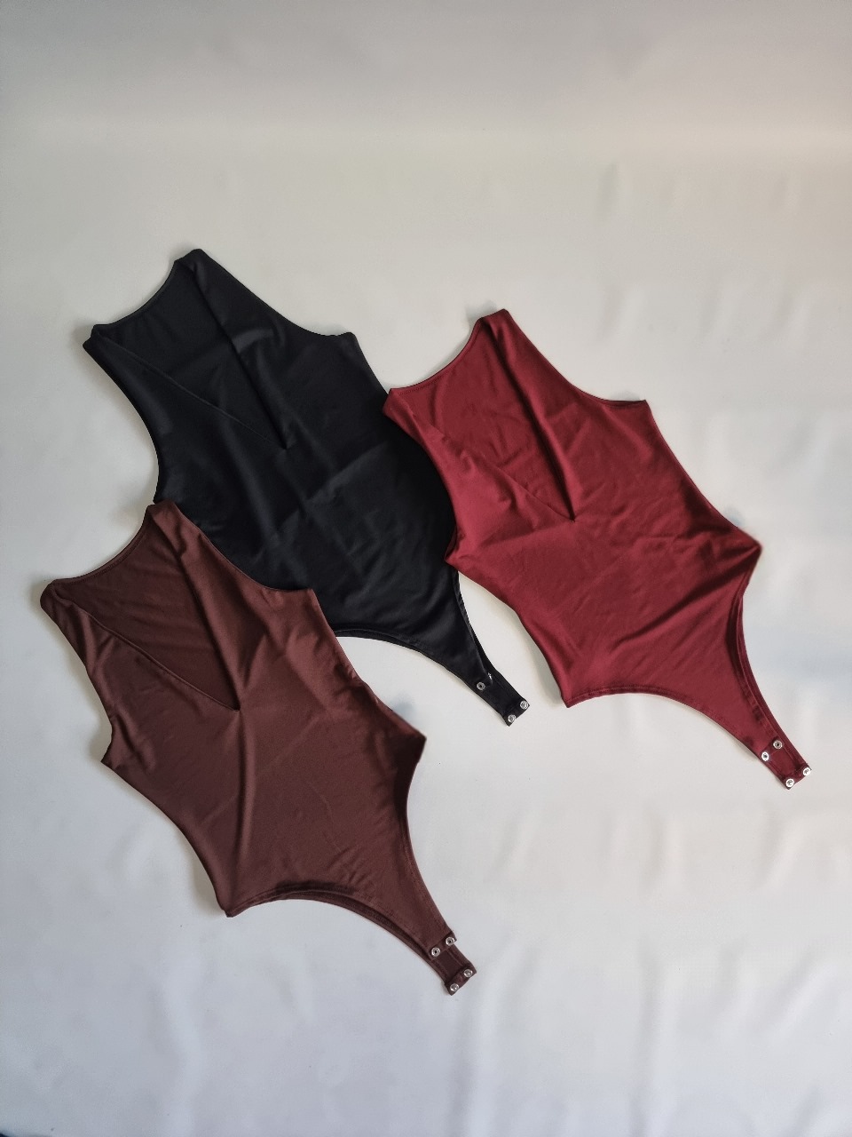 BODY S-M CUELLO V MICRO FIBRA