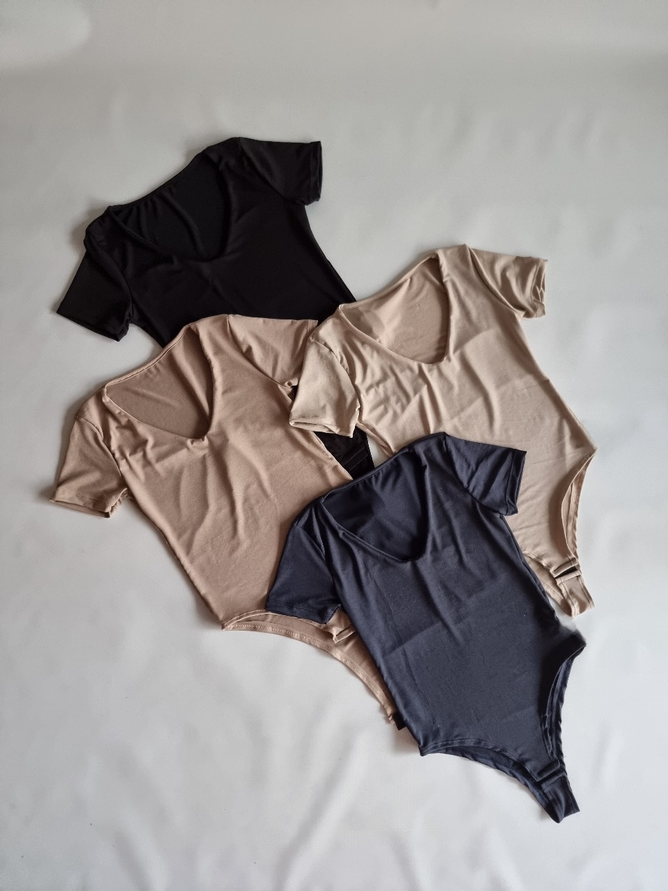 BODY M-C CUELLO V