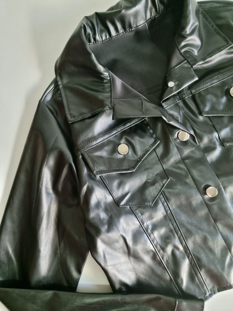 CAMPERA ENGOMADO CORTO - Image 2