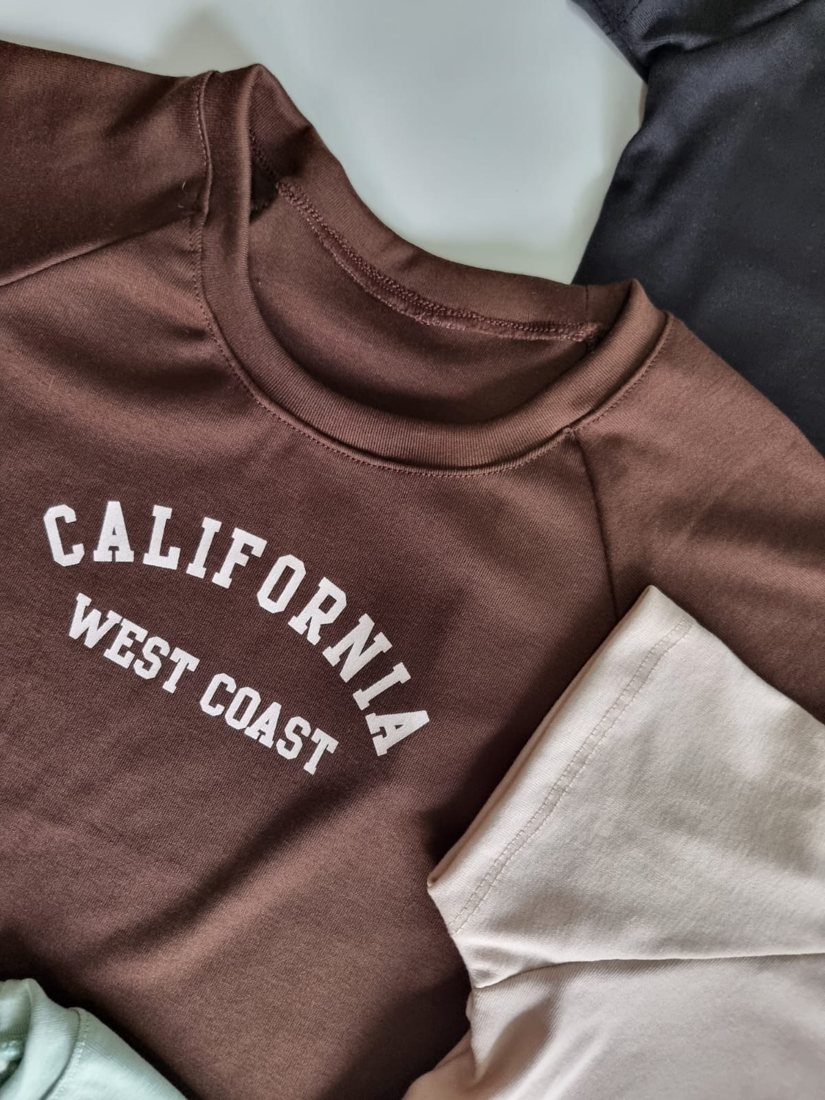 REMERA CALIFORNIA WEST COAST - Image 8