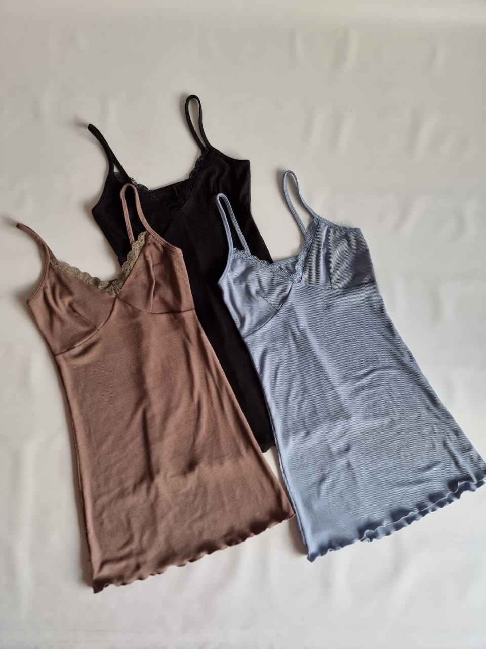 VESTIDO MORLEY PUNTILLA