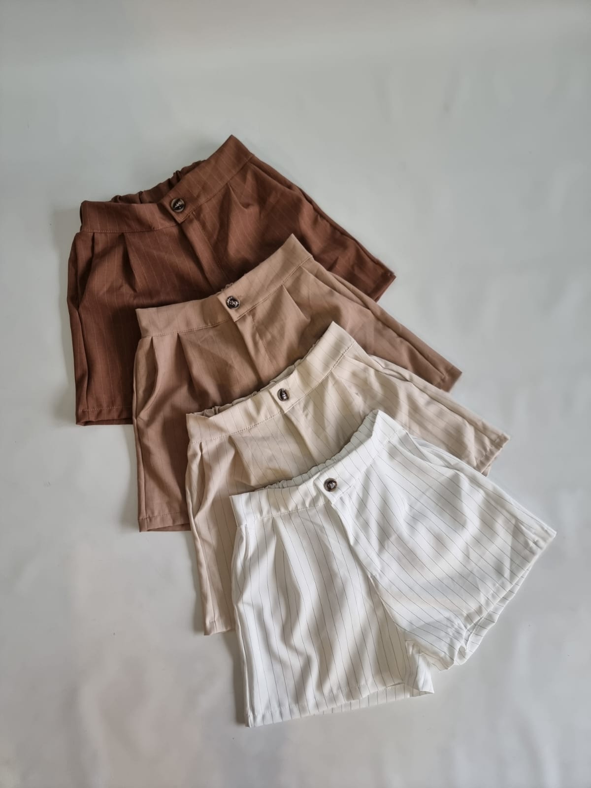 SHORT SASTRERO RAYADO