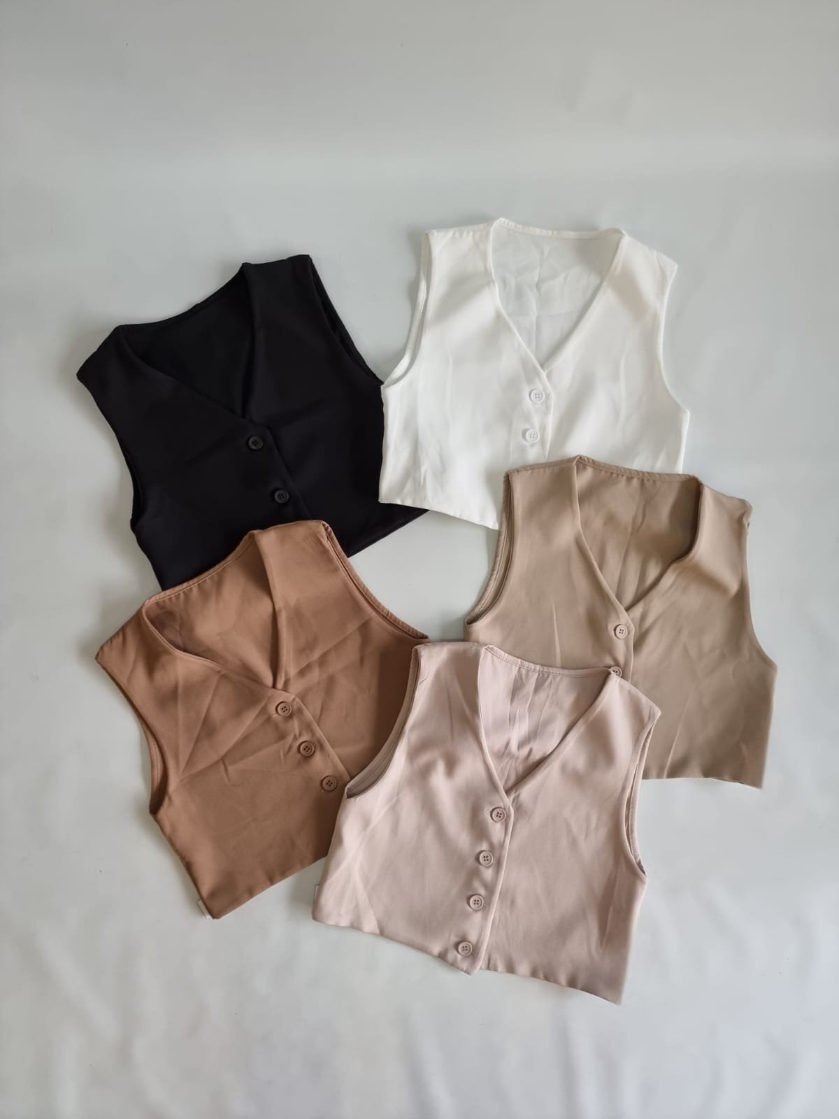 CHALECO SASTRERO CORTO