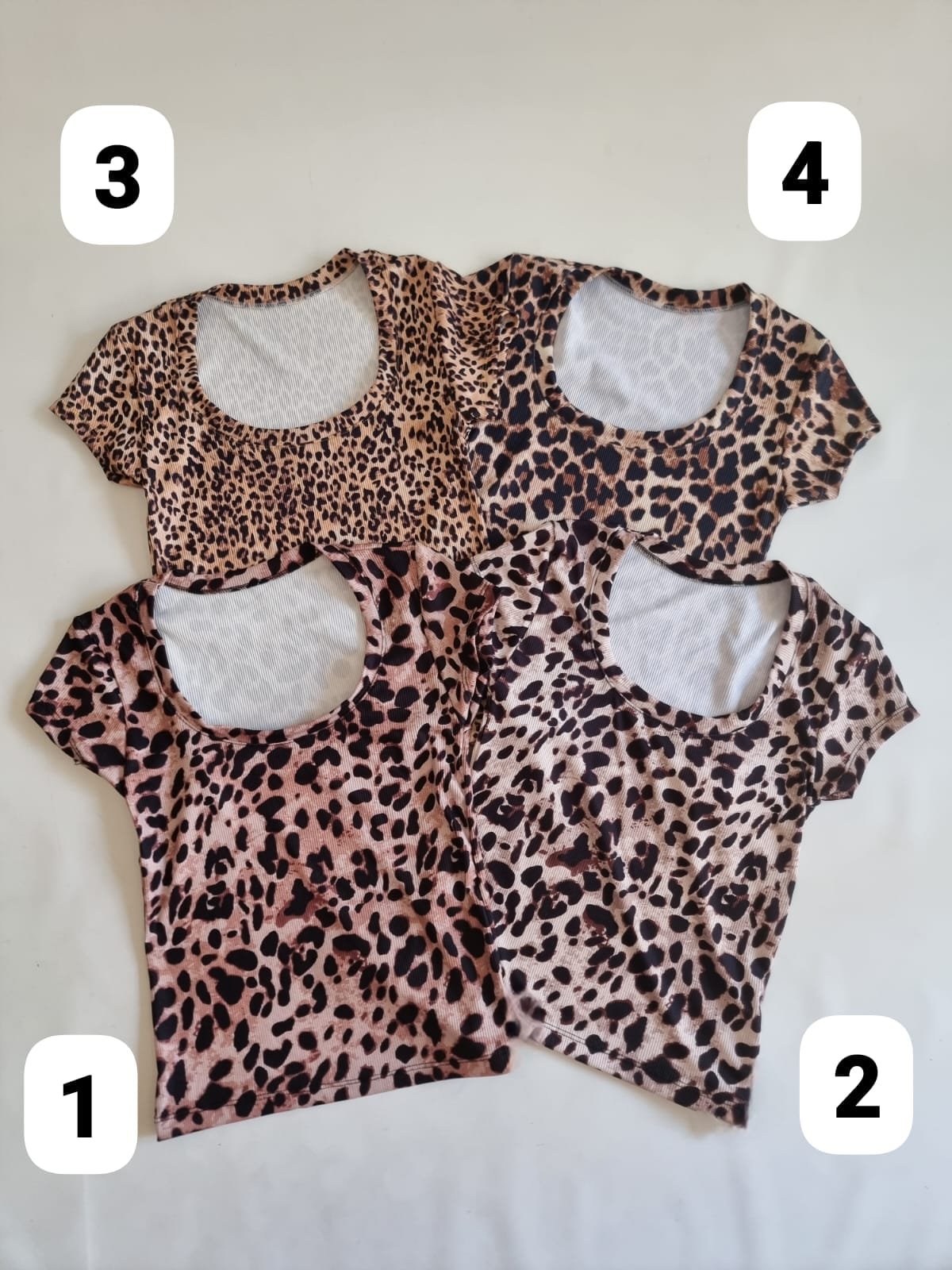 REMERA ANIMAL PRINT MORLEY