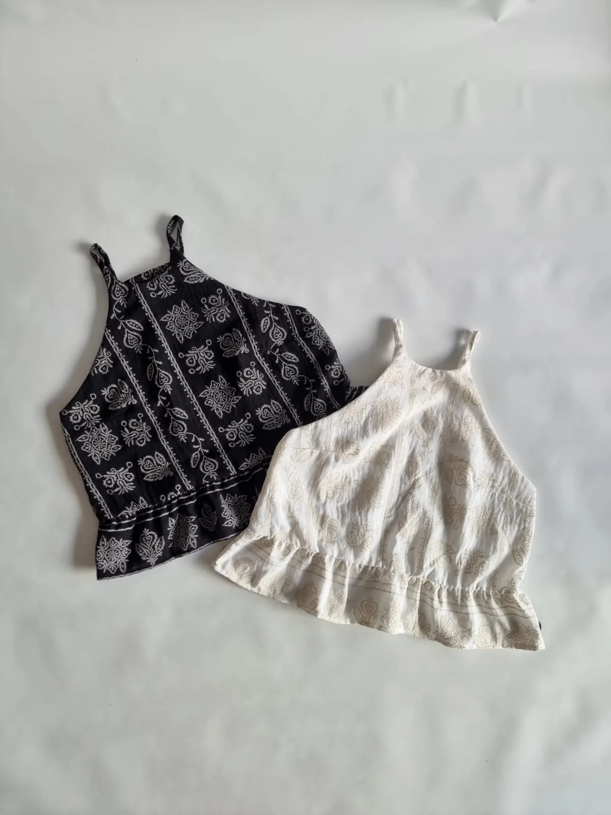 MUSCULOSA CUELLO AMERICANO