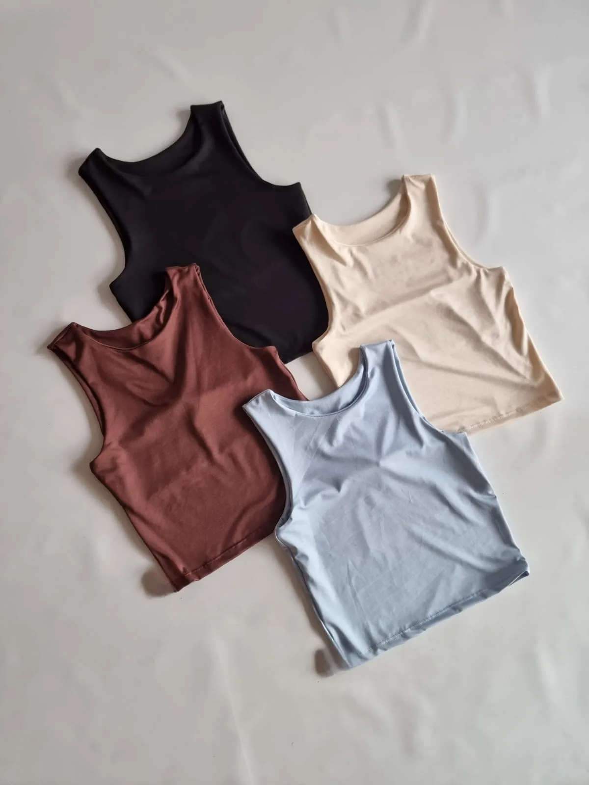 TOP CUELLO BOTE  DOBLE TELA