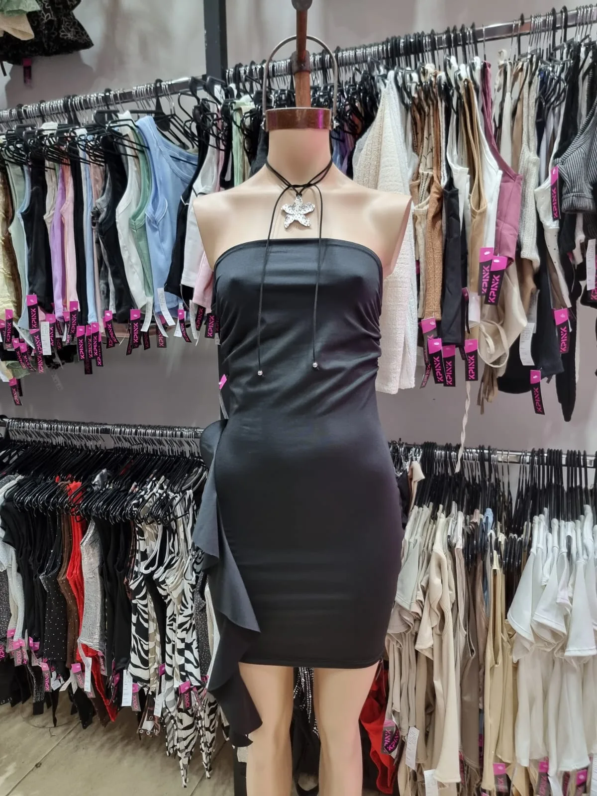 VESTIDO STRAPLES CON LAZO
