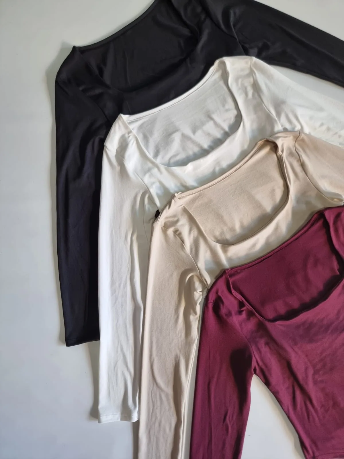 BODY M/L CUELLO CUADRADO TALLE 2 A 4 - Image 4