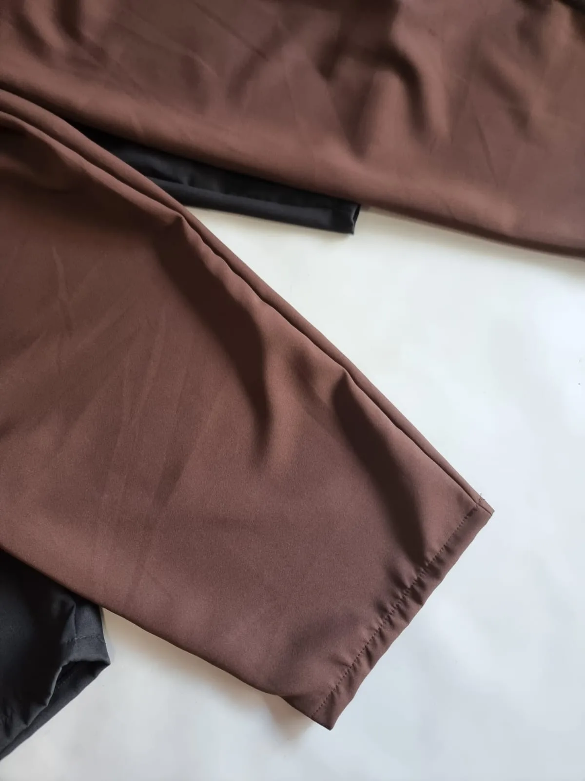 PANTALON CON COMBINADO BLANCO BAGGY - Image 4