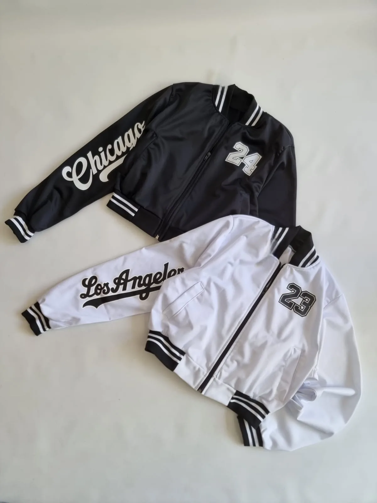 CAMPERA UNIVERSITARIO NUMERO