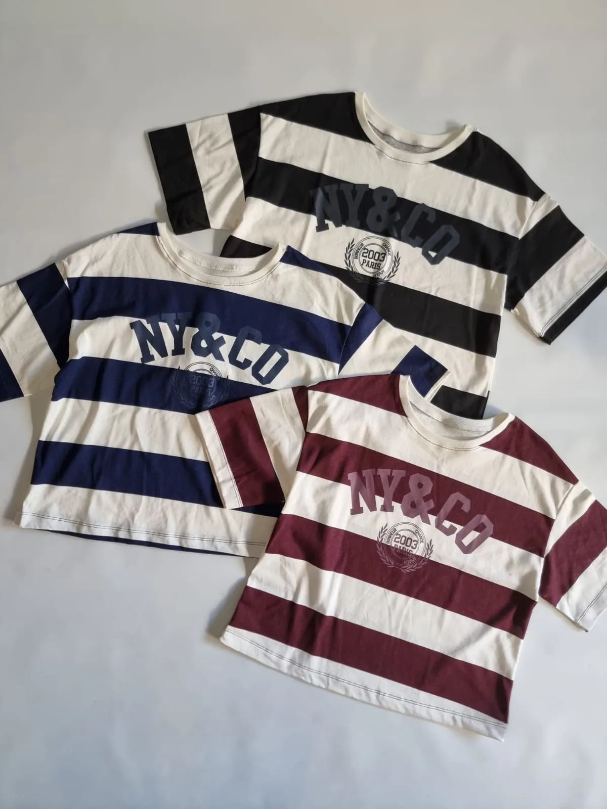 REMERA RAYADO NY & CO