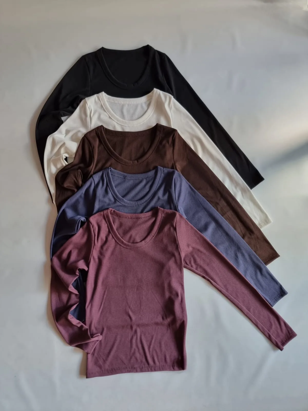 REMERA BASICA MORLEY ALGODÓN