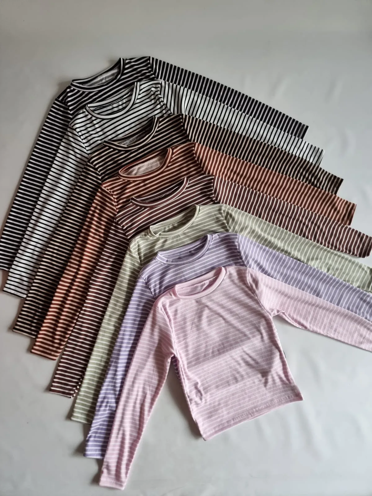 REMERA RAYADO MORLEY