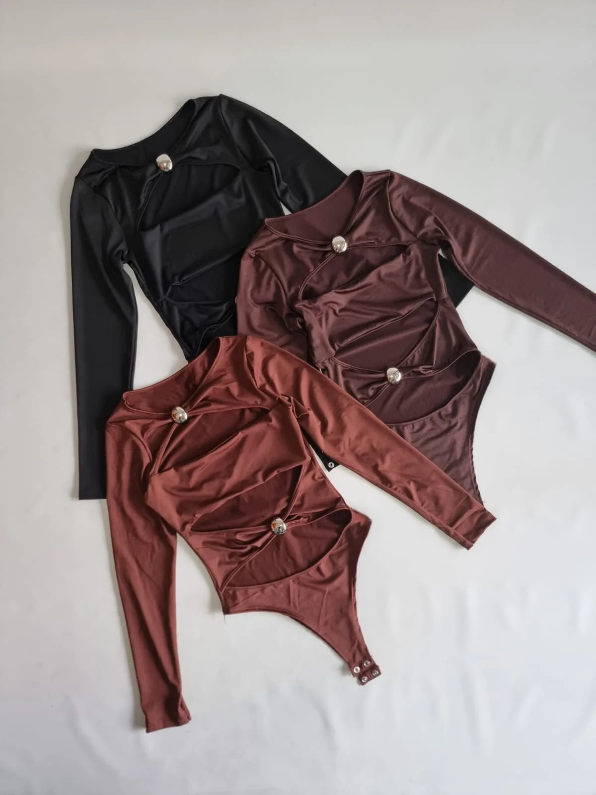 BODY MANGA LARGA 2 ADORNOS