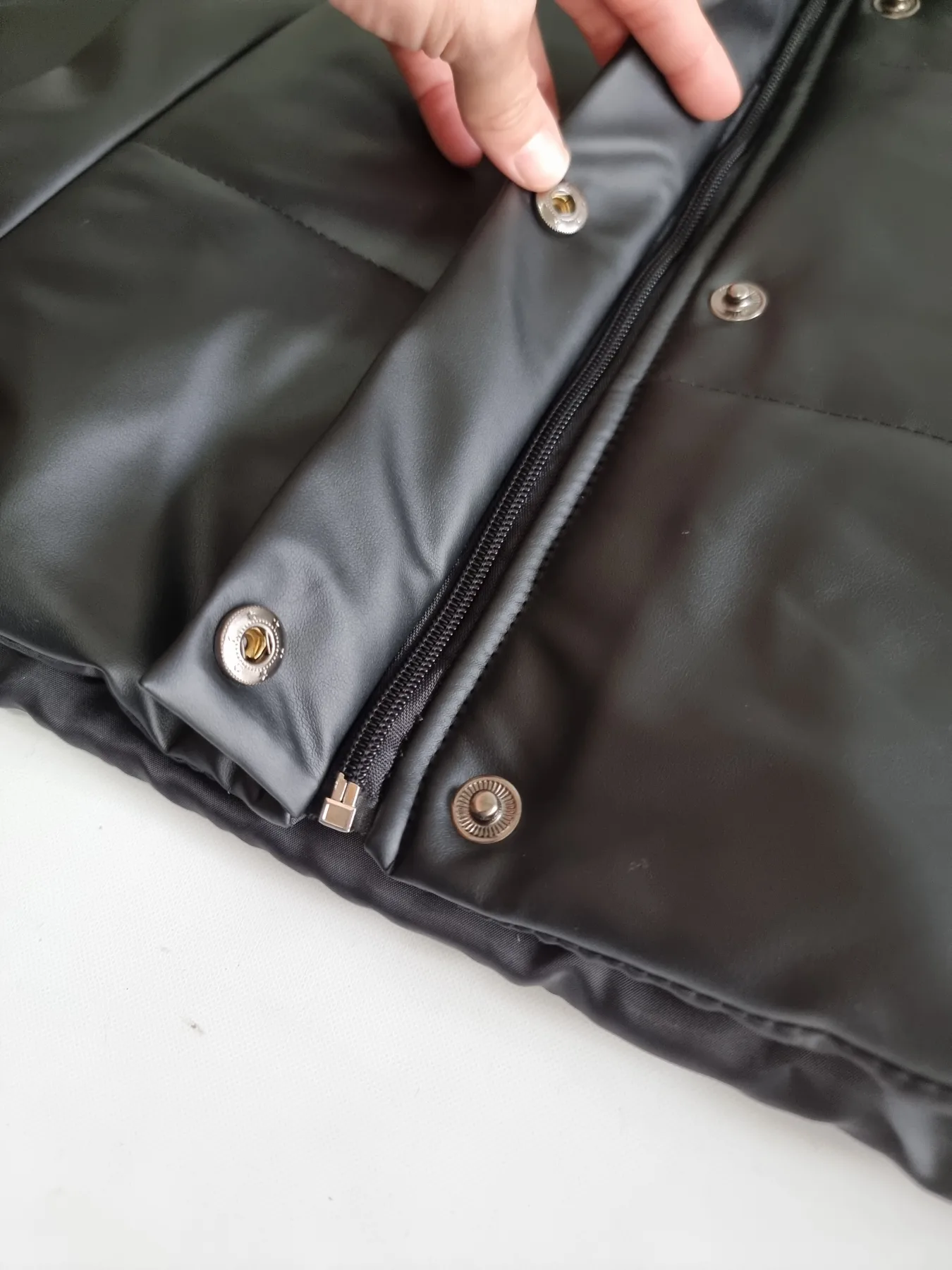 CHALECO ENGOMADO INFLABLE - Image 3