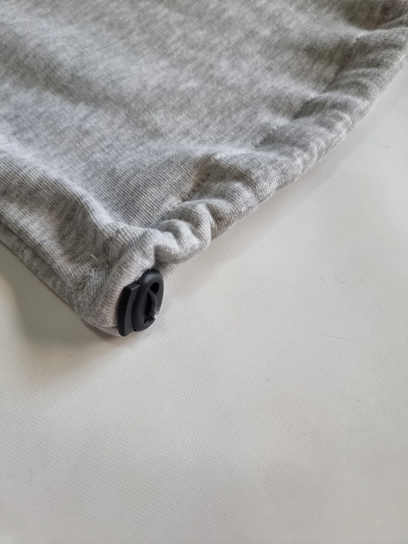 JOGGER FRIZADO CON TIRA - Image 3