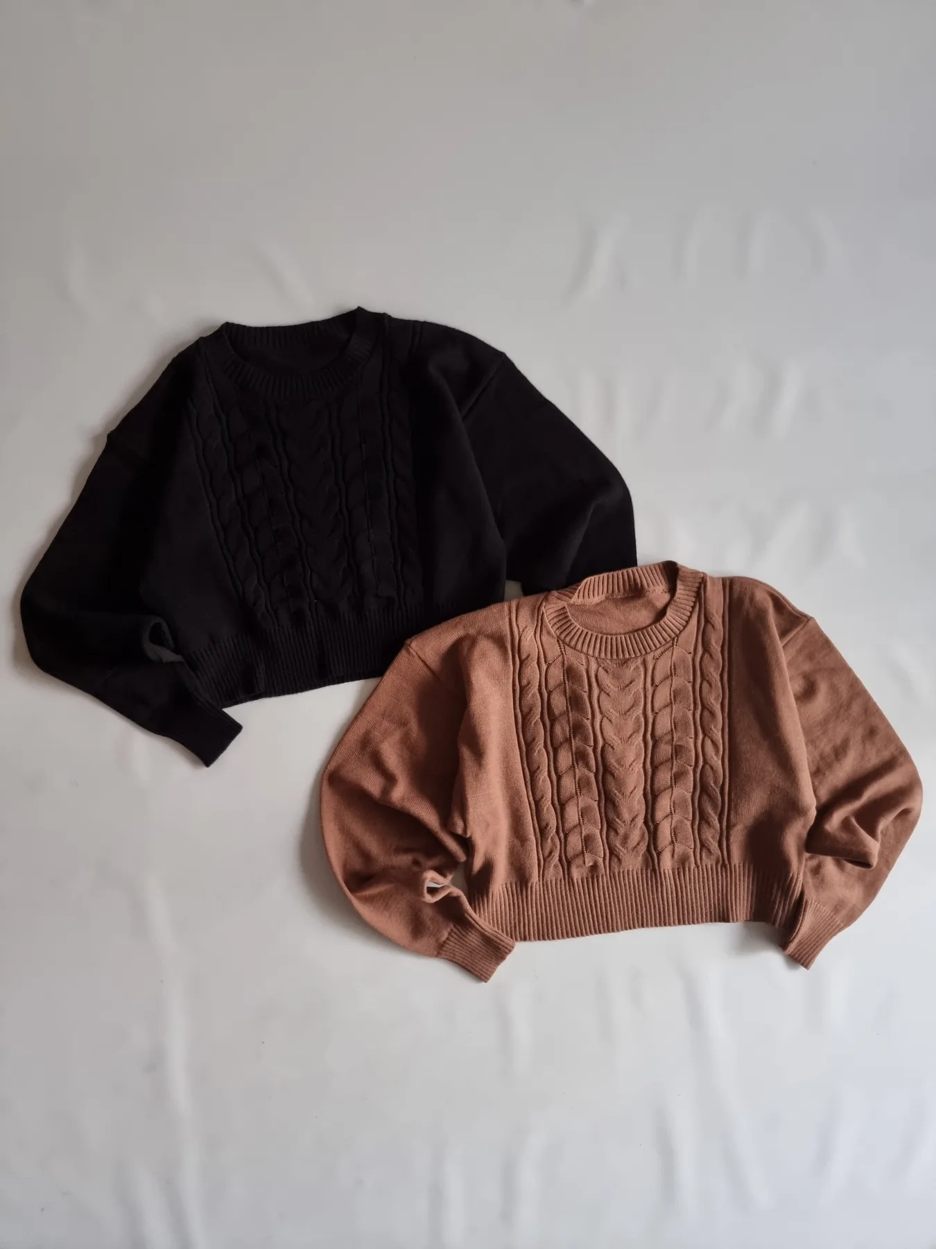 SWEATER CROP 5 TRENZADOS