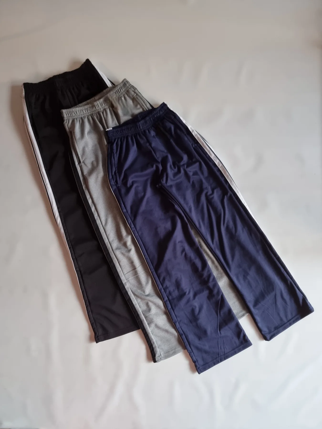 JOGGER 3 LINEAS