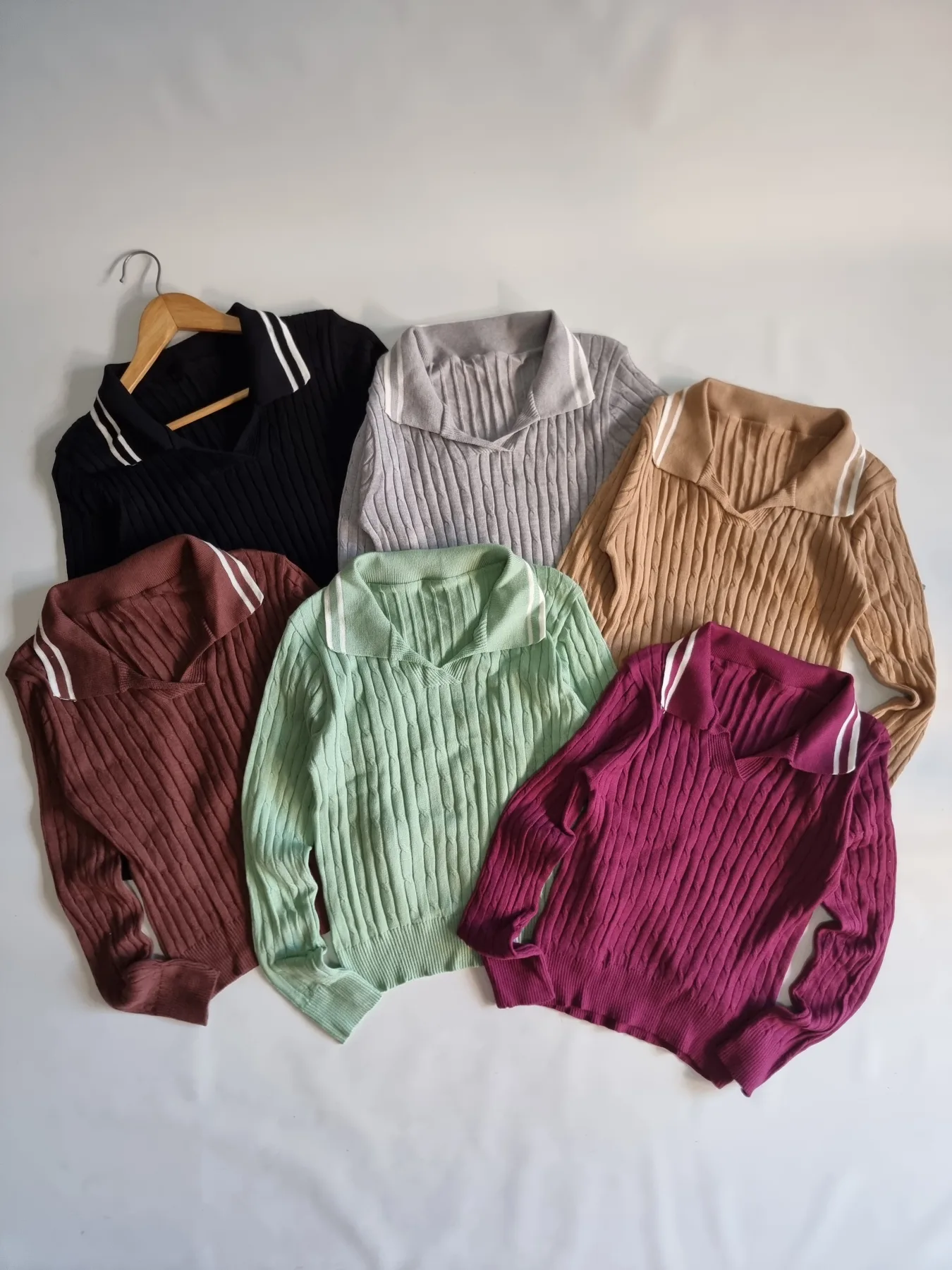 SWEATER CHOMBA 2 LINEAS