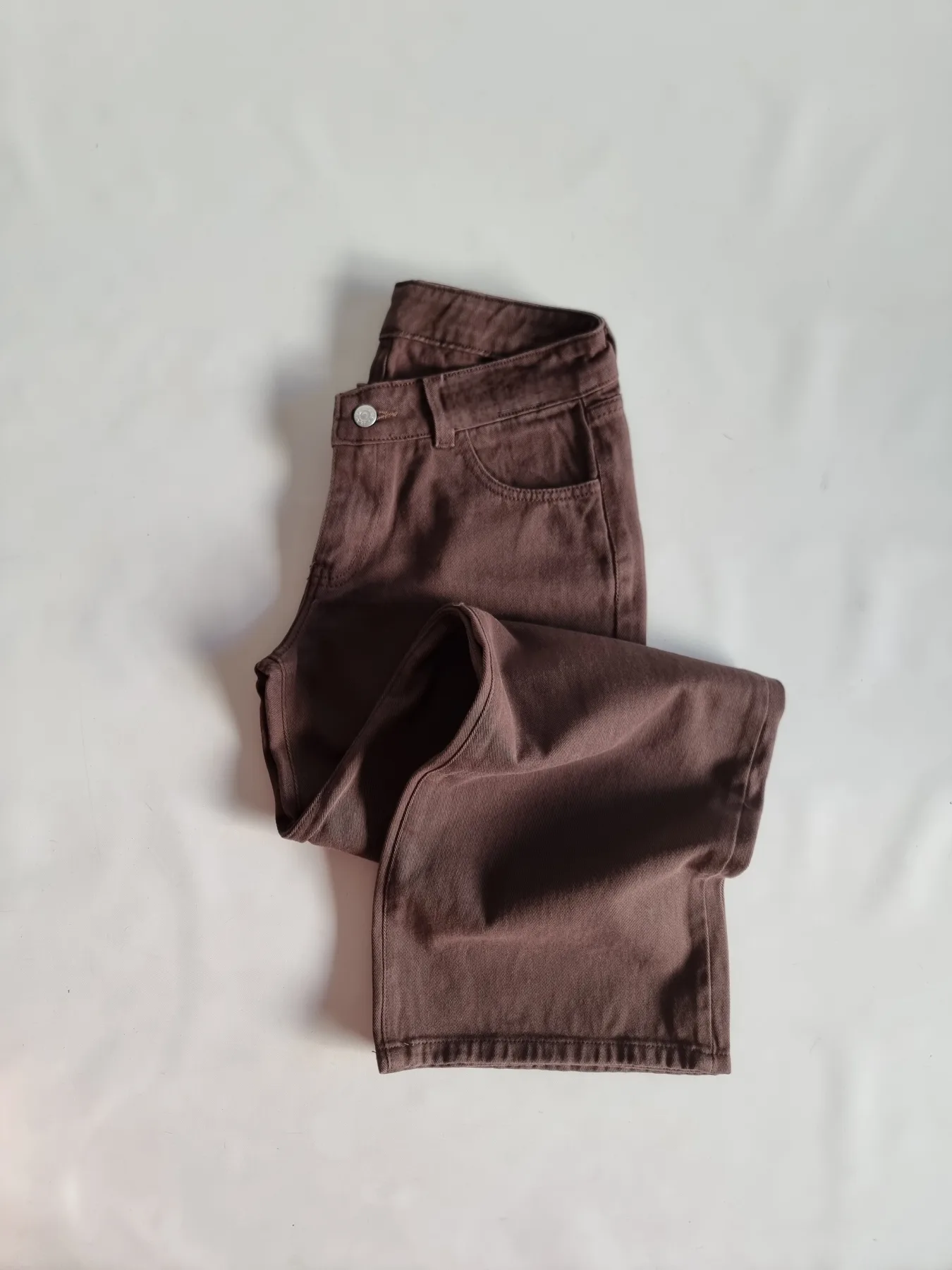 JEAN WIDE TIRO BAJO MARRON