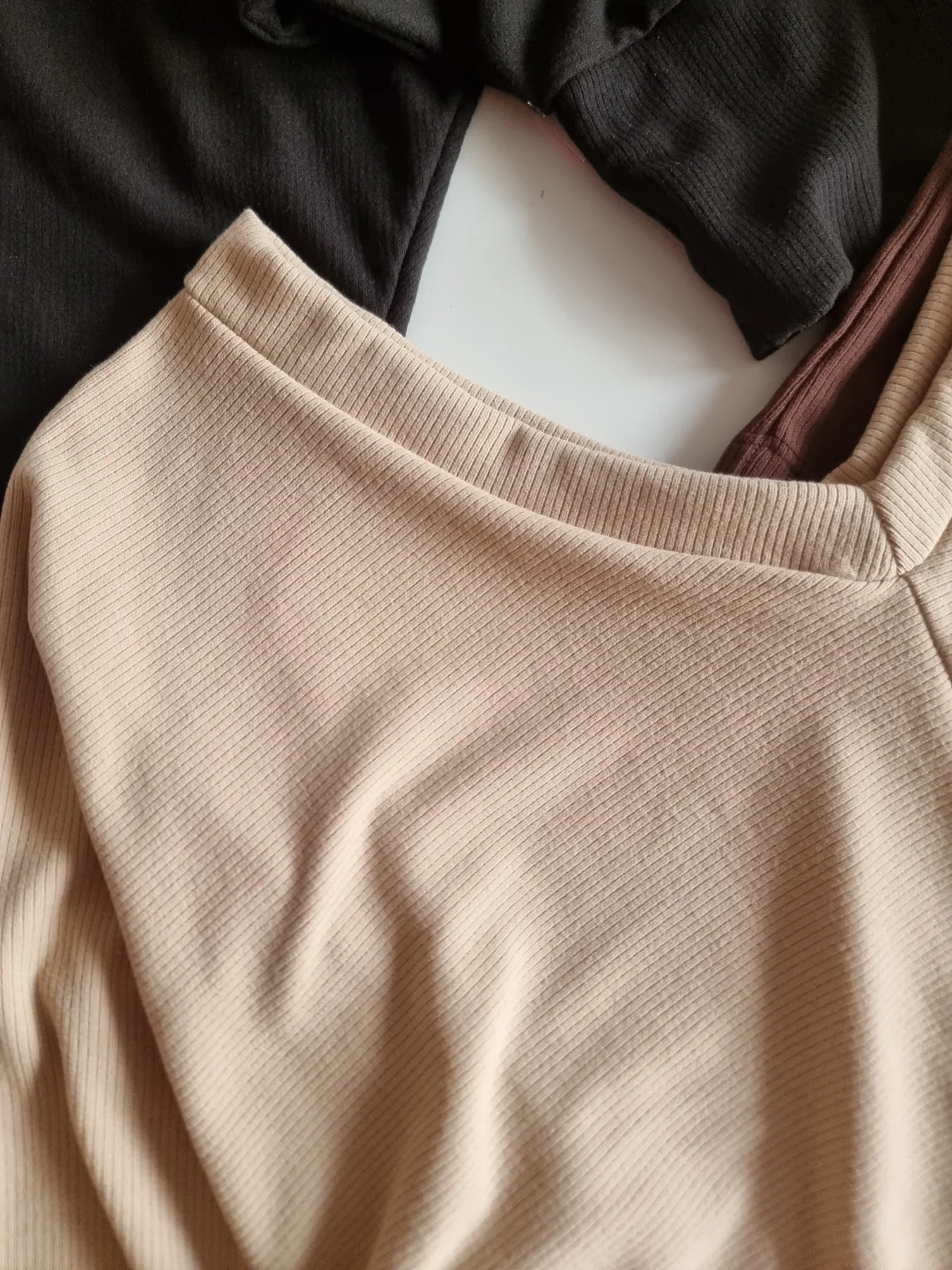 REMERA V MORLEY DARLON - Image 3