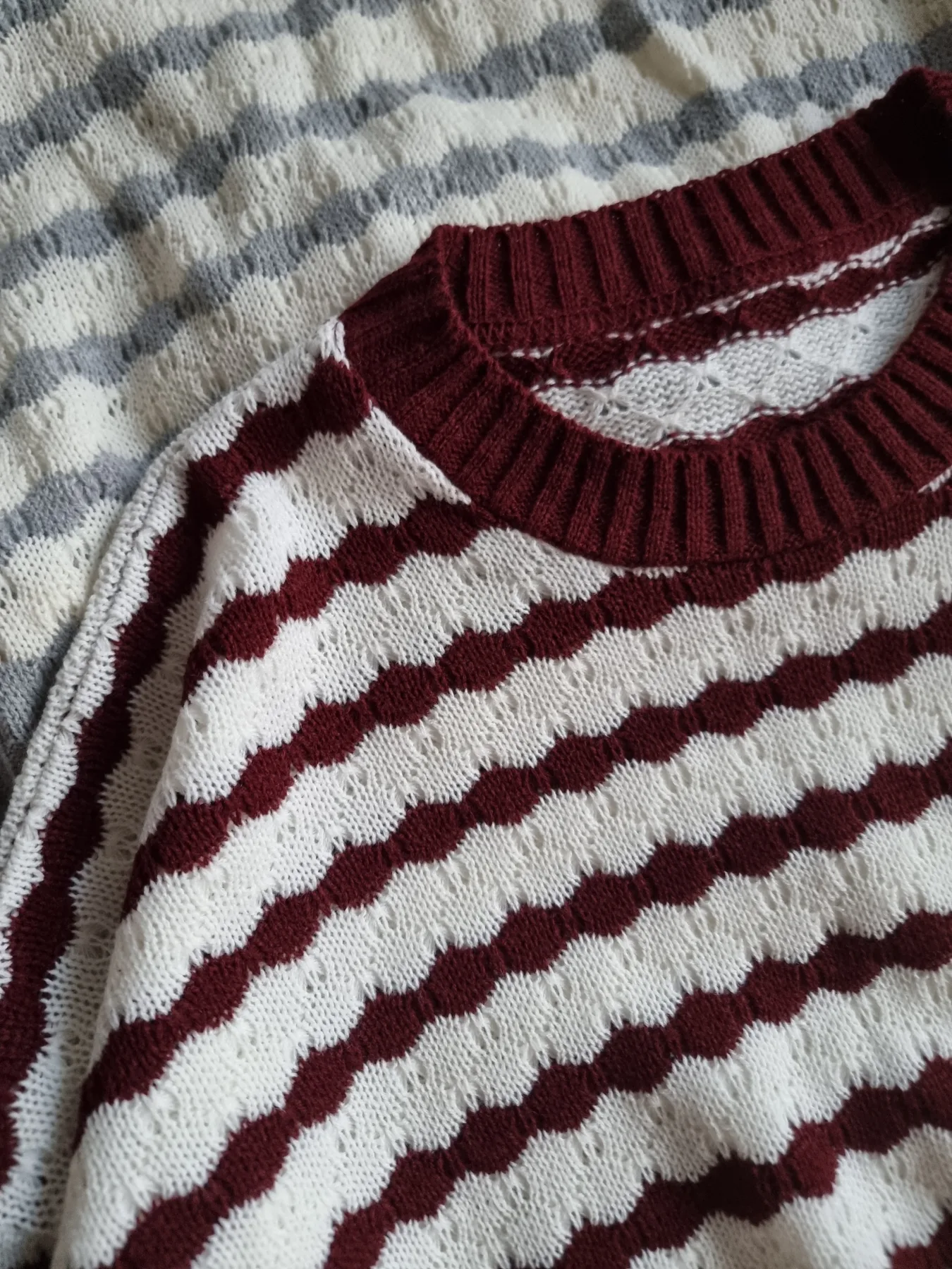 SWEATER RAYADO FORMA CIRCULO - Image 3