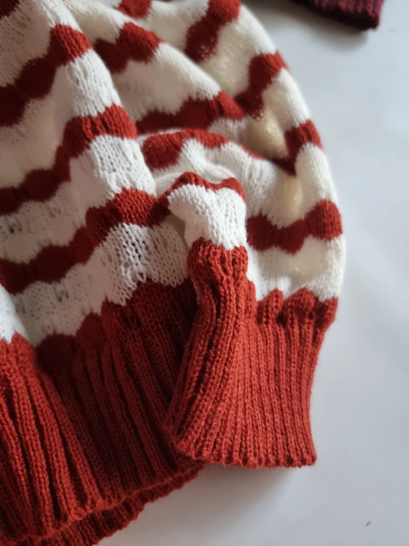 SWEATER RAYADO FORMA CIRCULO - Image 7
