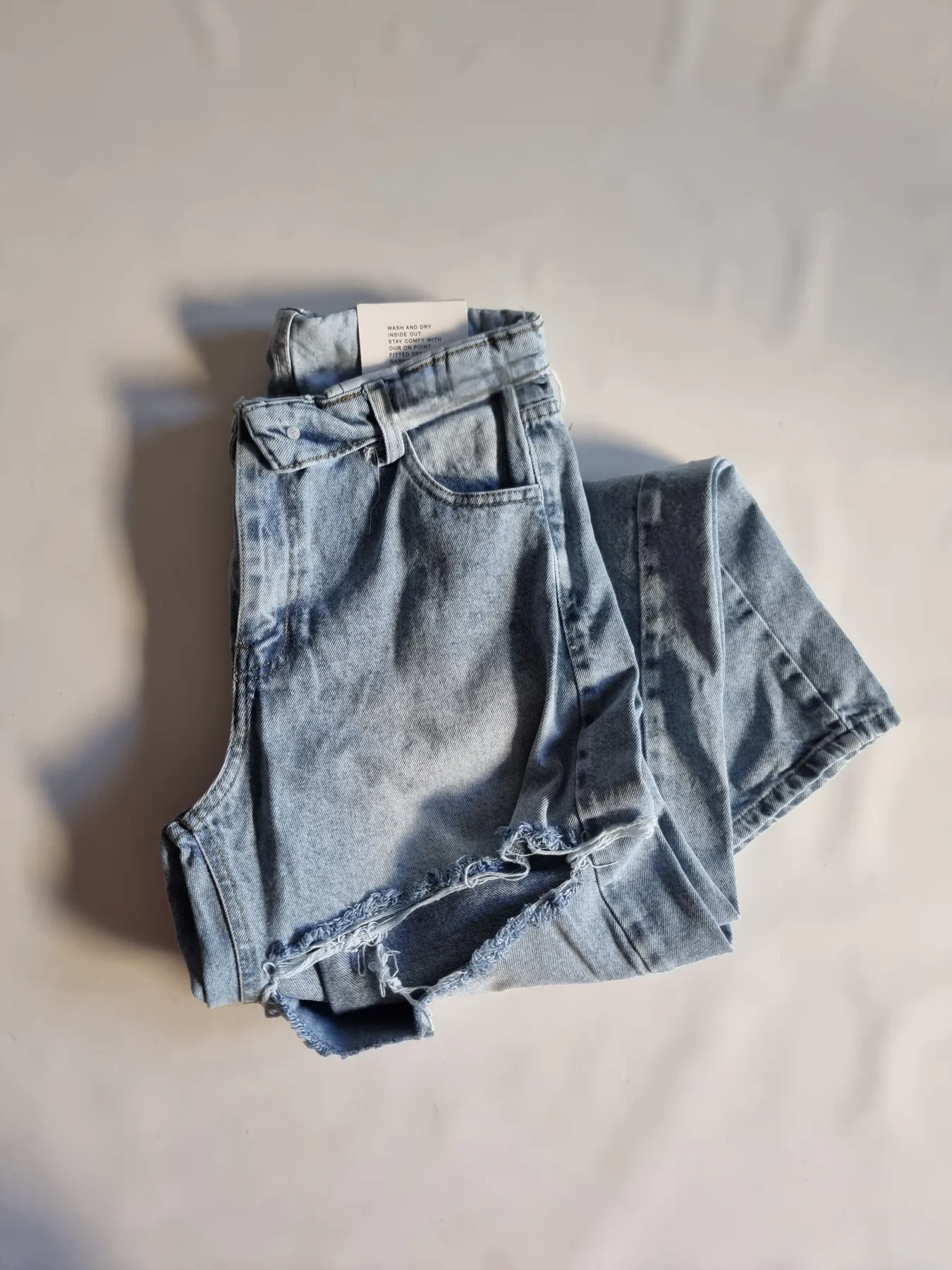 JEAN BAGGY ROTURA