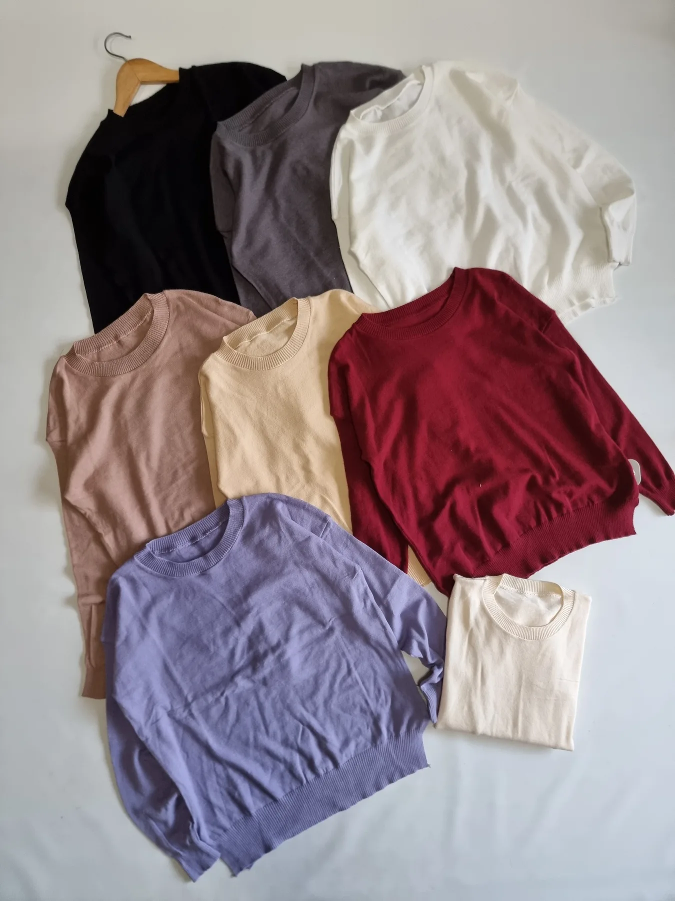 Sweater liso con tajo