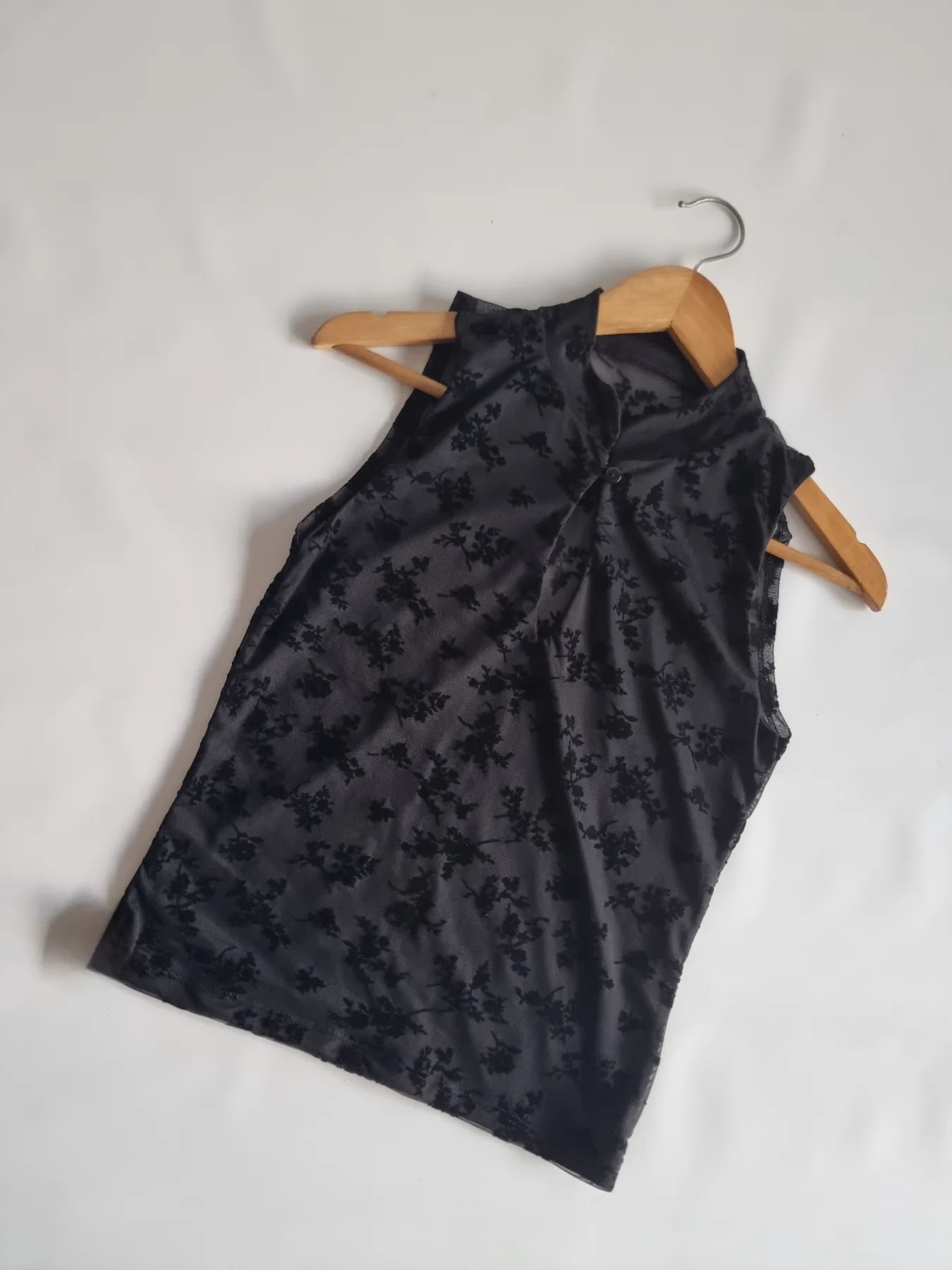 MUSCULOSA CUELLO MAO TUL