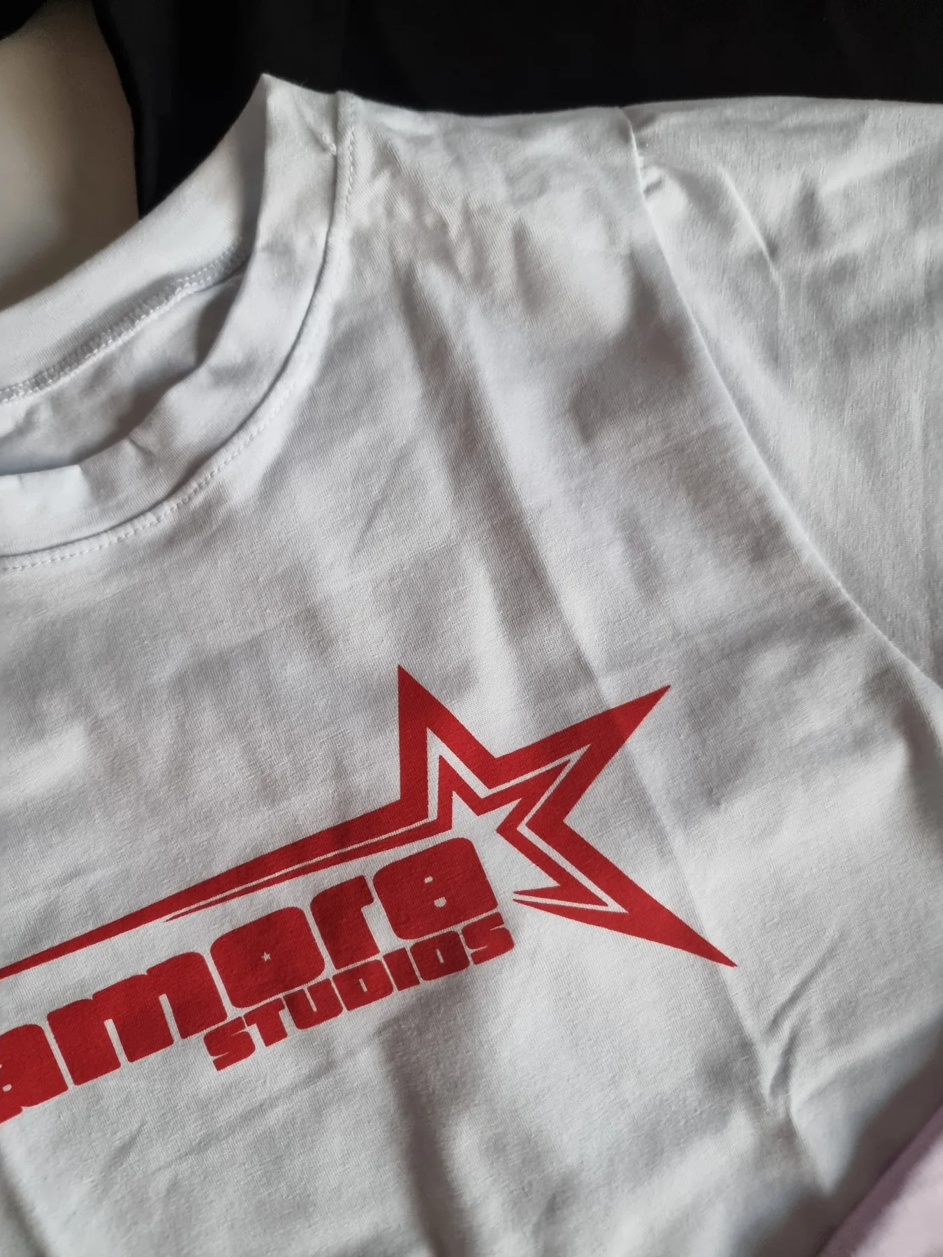 REMERA AMORA - Imagen 3
