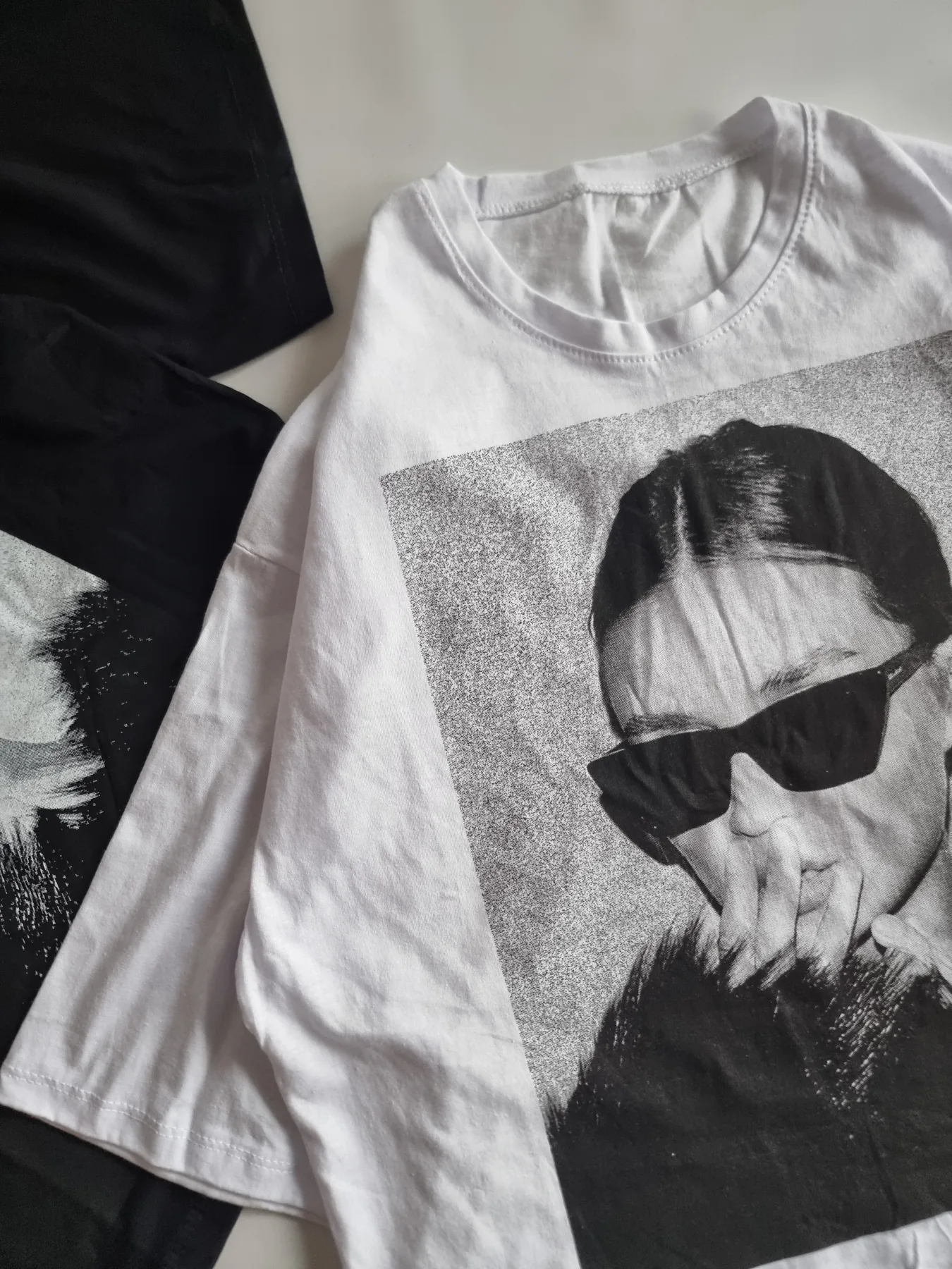 REMERA BOXY LENTES - Imagen 2