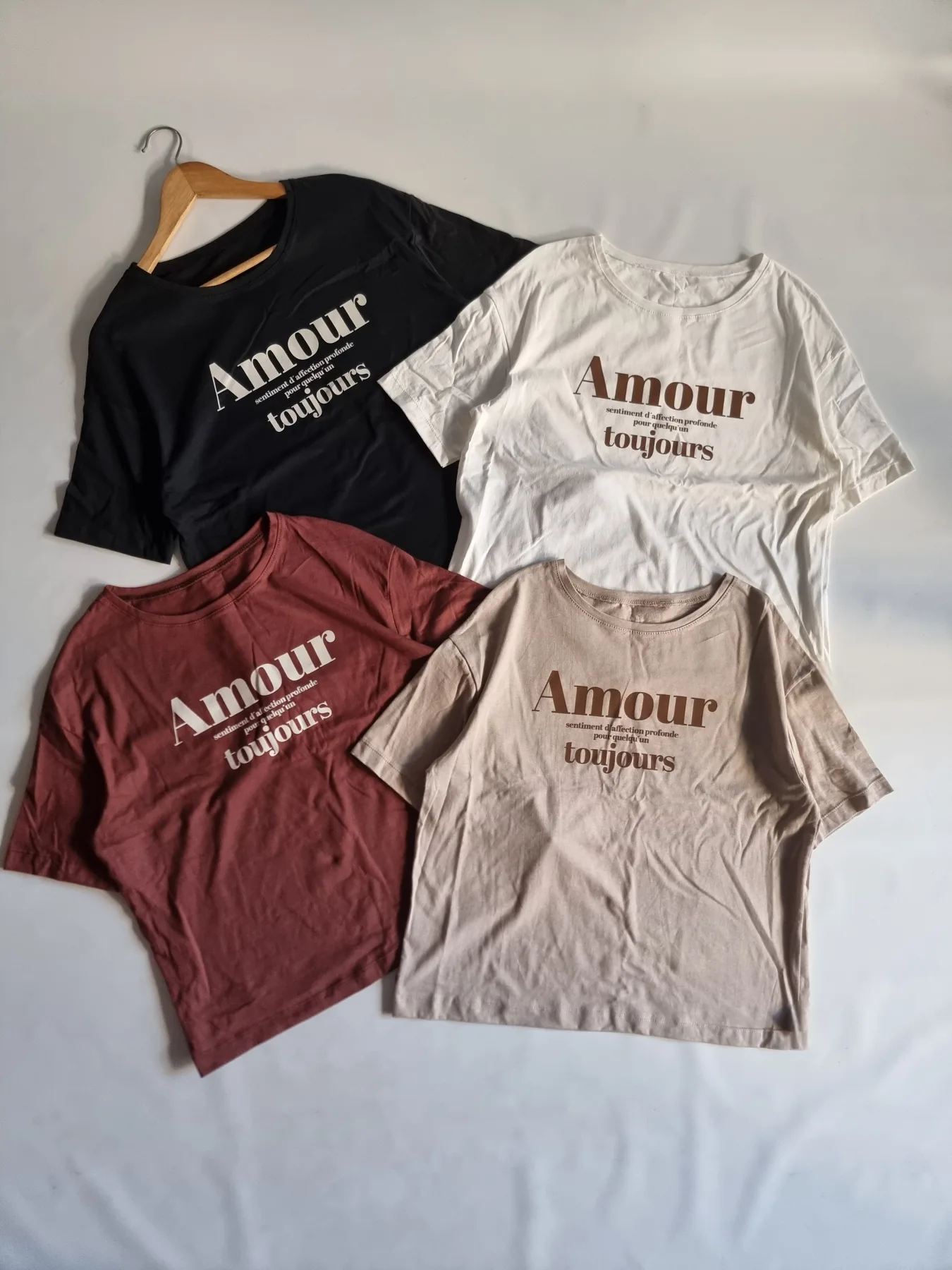 REMERA AMOUR