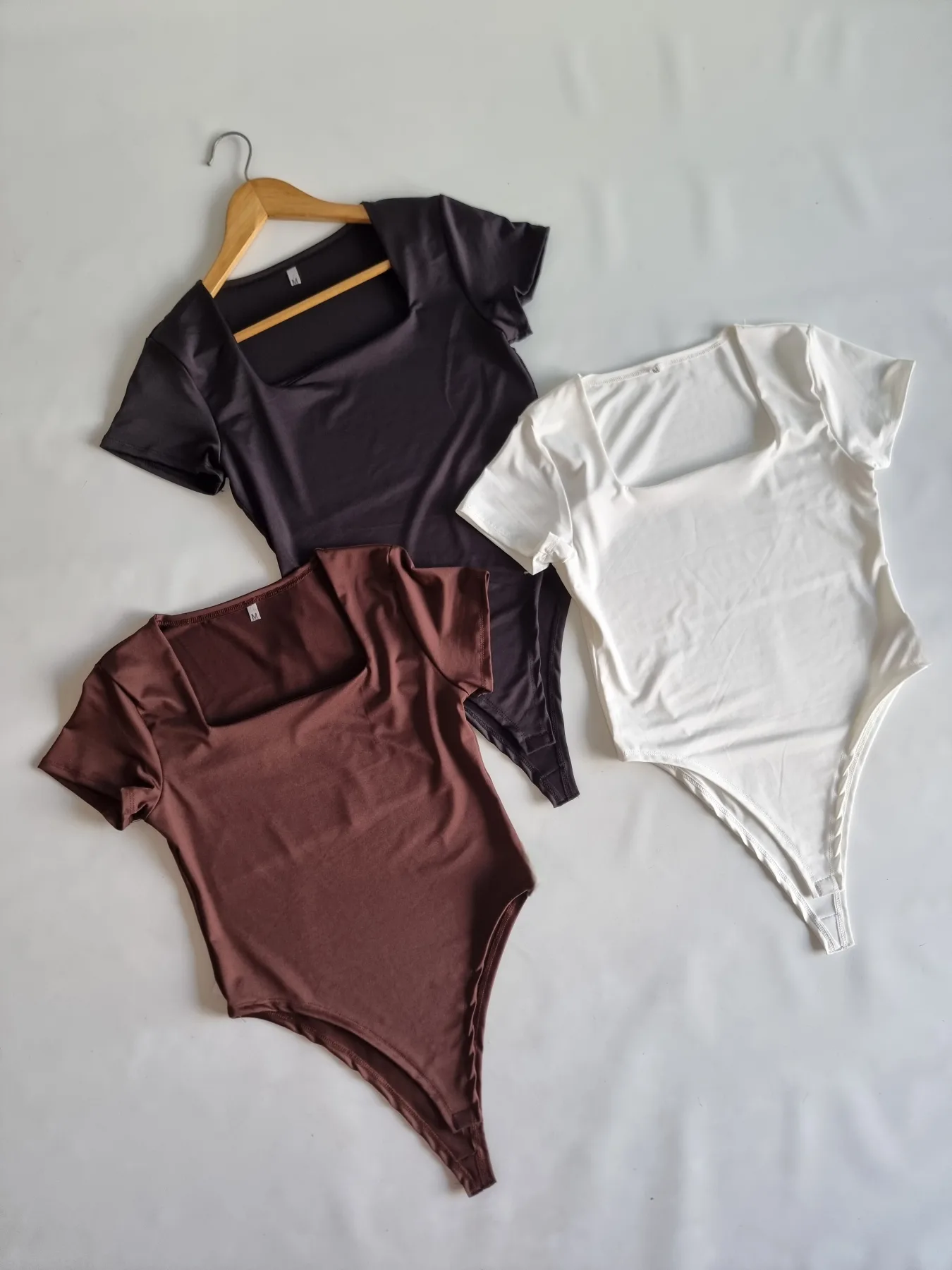 BODY CUELLO CUADRADO MICRO FIBRA