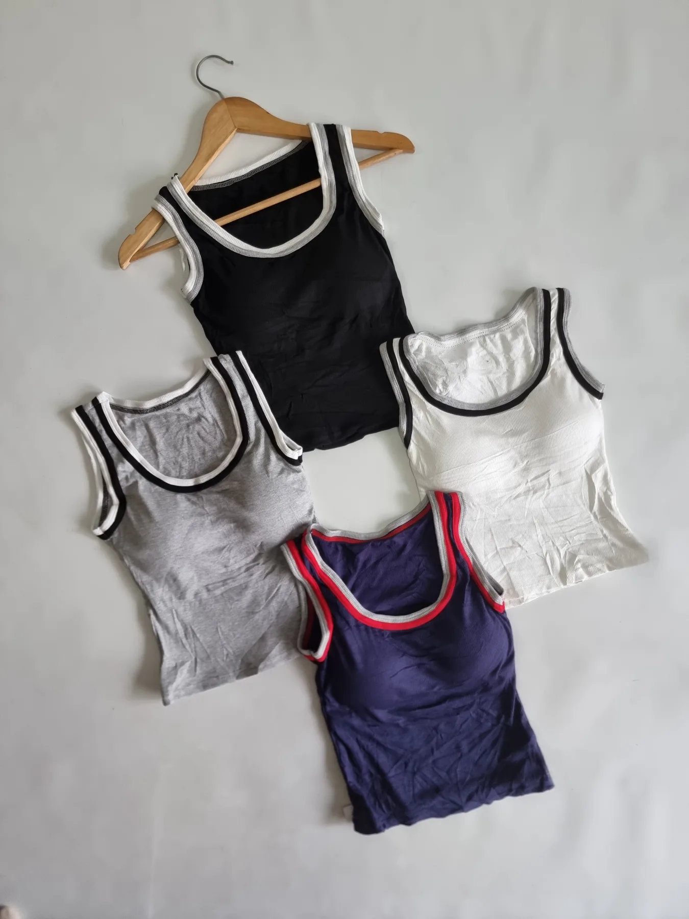 MUSCULOSA COMBINADO CON TAZA MORLEY