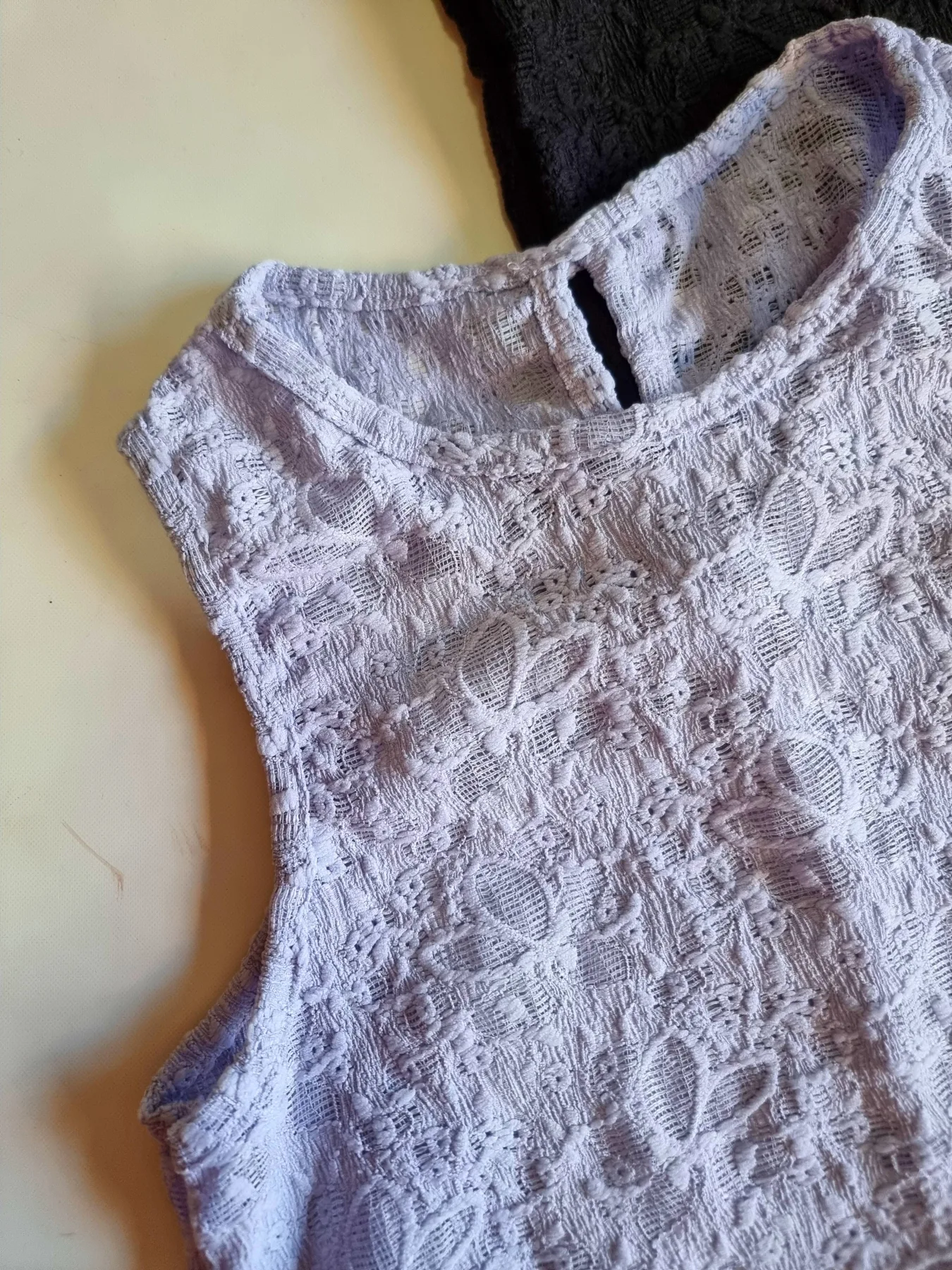 MUSCULOSA BRODERIE LA ESPALDA ABIERTO - Imagen 2