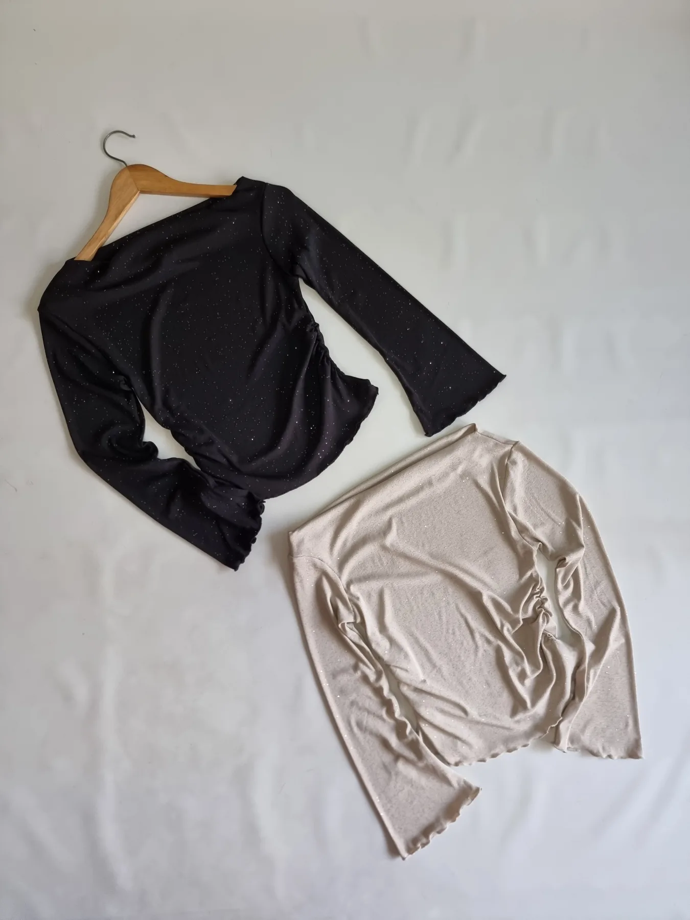 TOP BRILLO MANGA OXFORD CUELLO BOTE FRUNCIO AL COSTADO