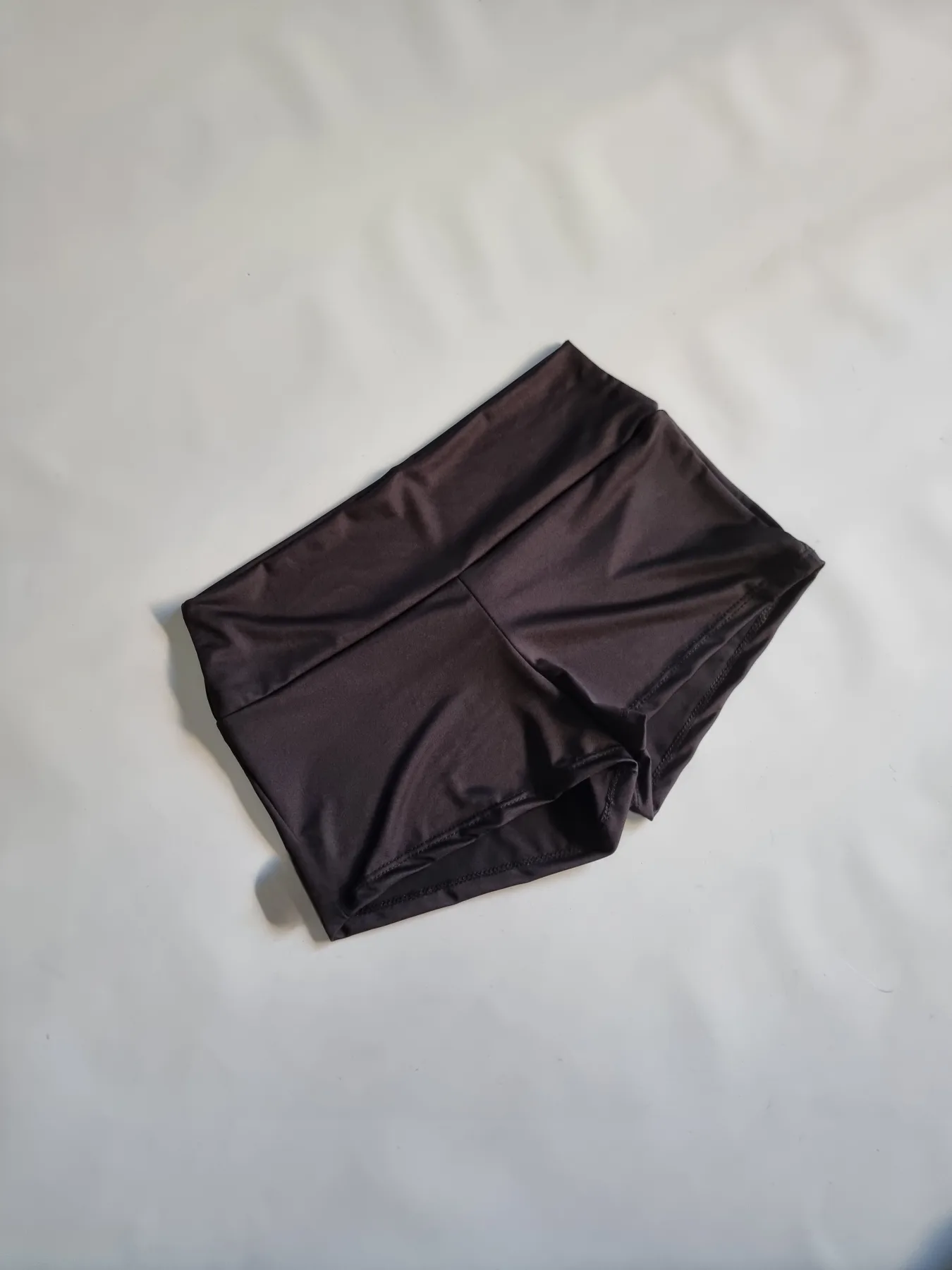 SHORT MICROFIBRA CON FAJA