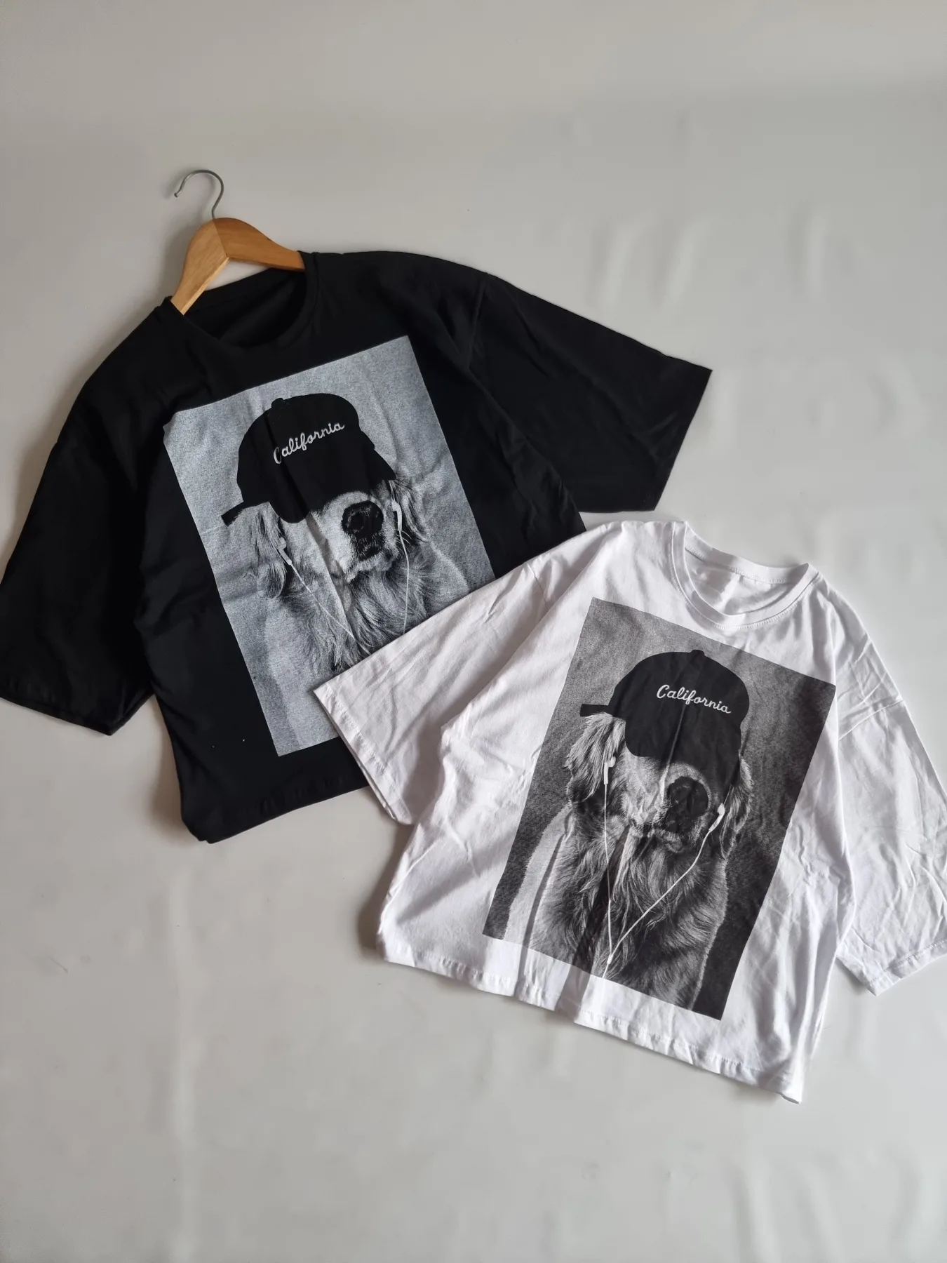 REMERA BOXY PERRO
