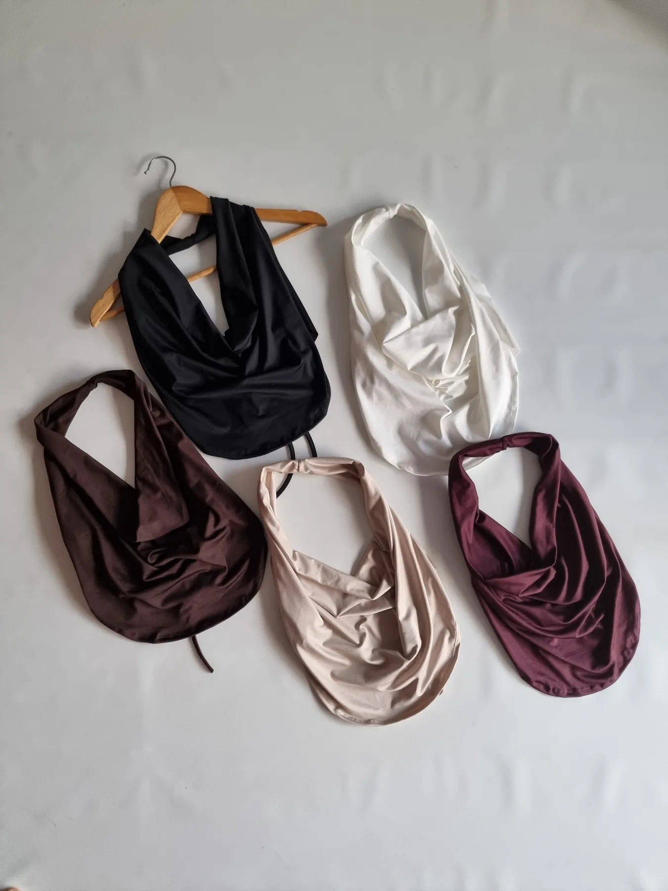 TOP CUELLO BUCHE 1 TIRA ATRAS M/FIBRA