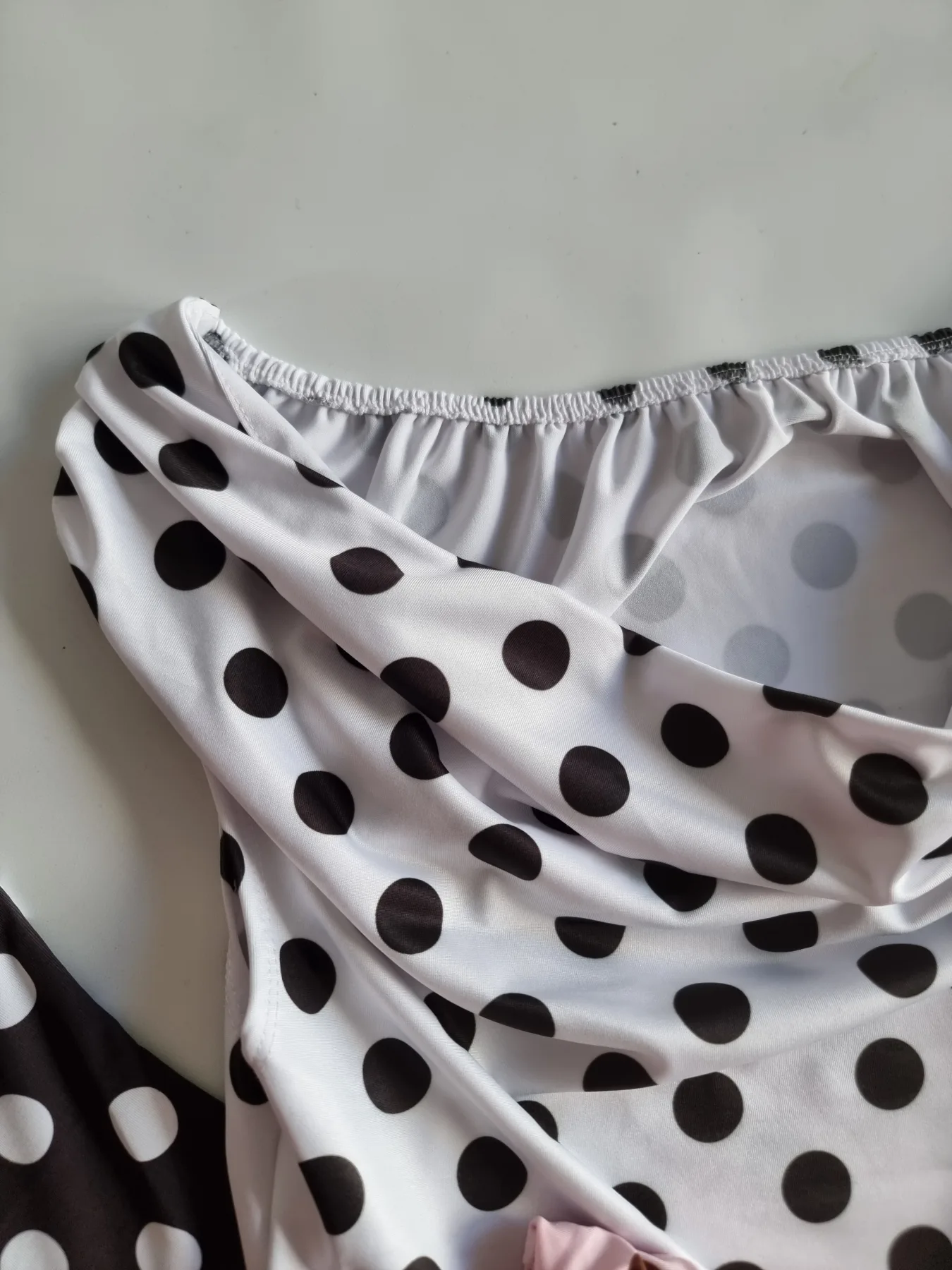 REMERA LUNARES C/BUCHE - Imagen 3