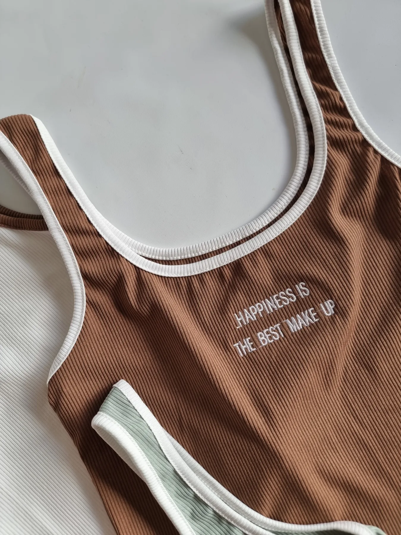 MUSCULOSA HAPPINESS - Imagen 4