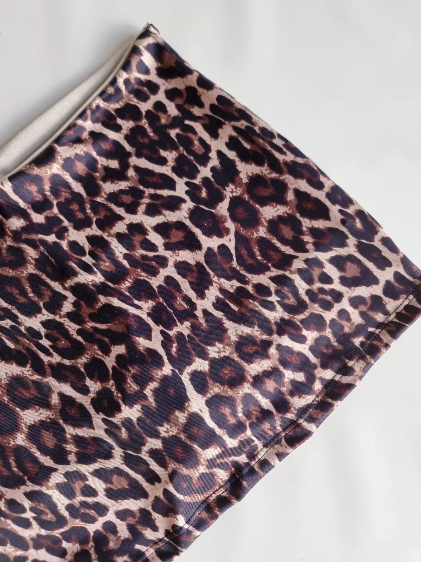 SHORT POLLERA ANIMAL PRINT - Imagen 2