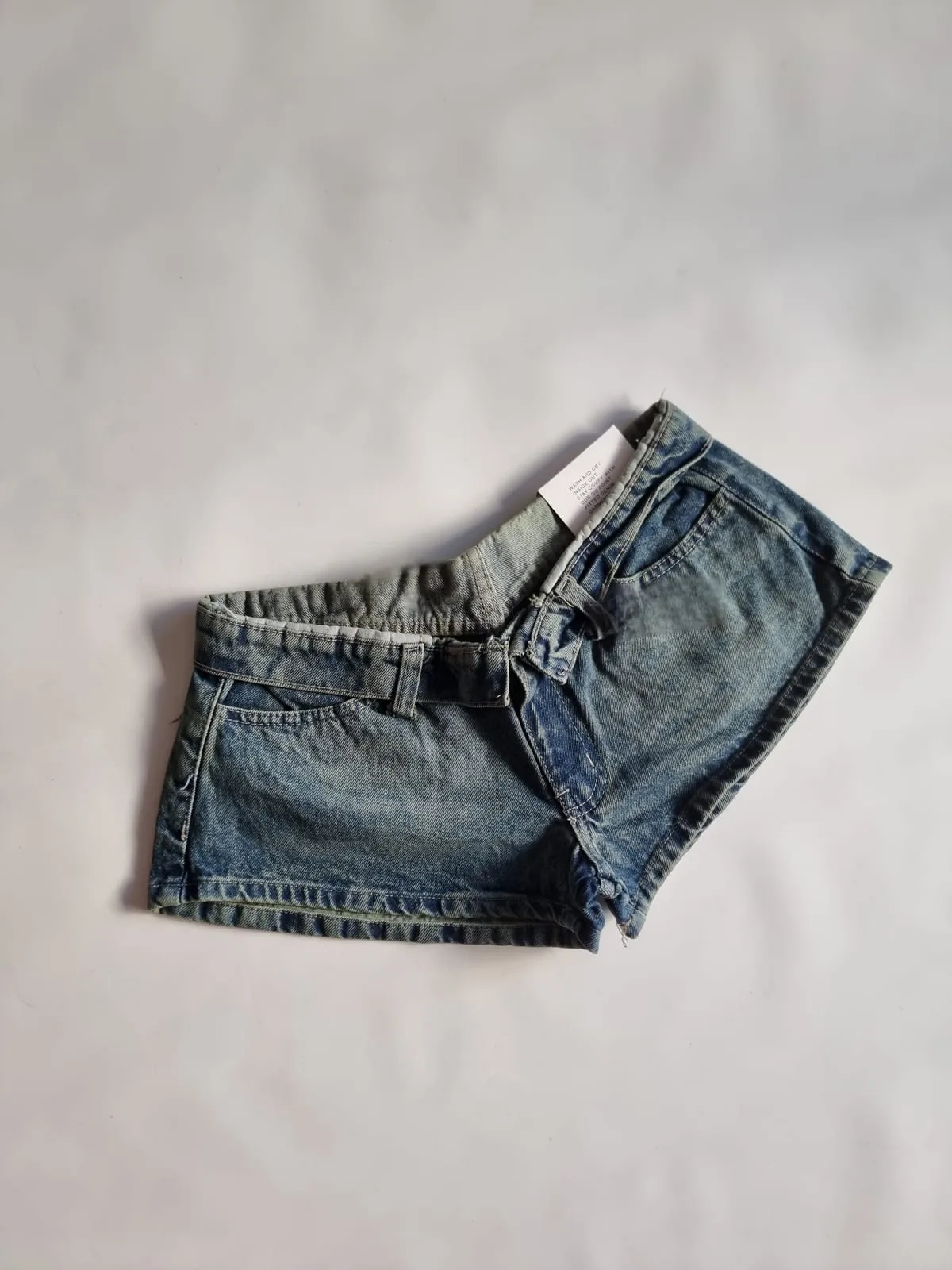 SHORT JEAN AZUL CINTURA DOBLADA