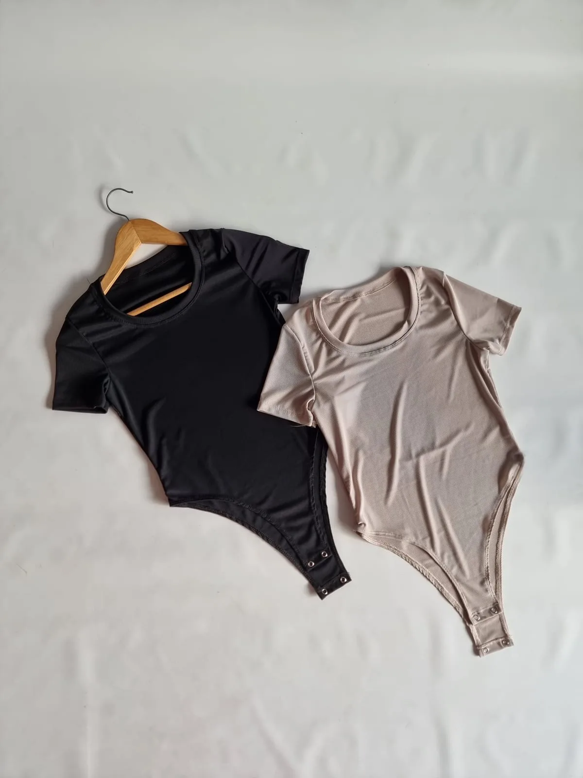 BODY CUELLO REDONDO MICROFIBRA